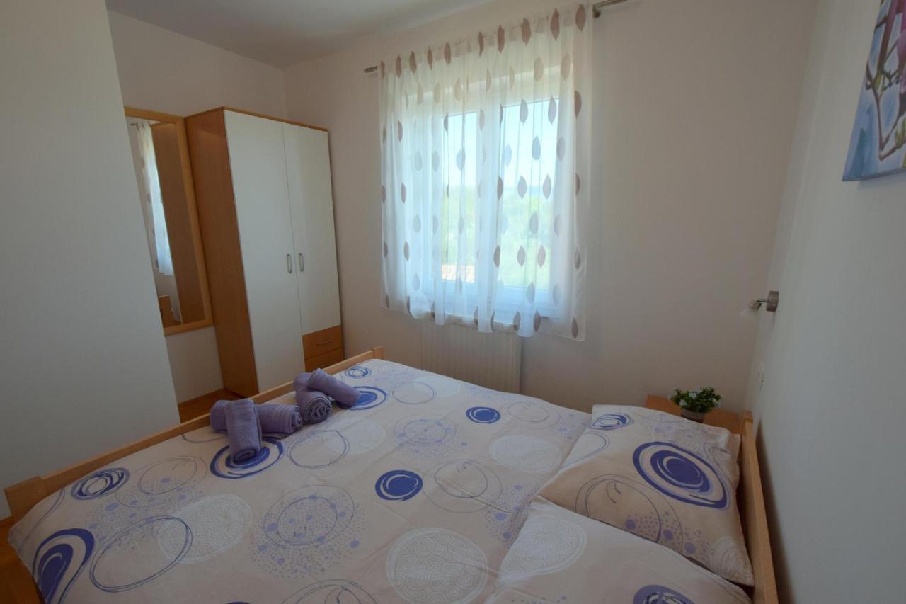 Apartment Baran Cizici Exterior photo